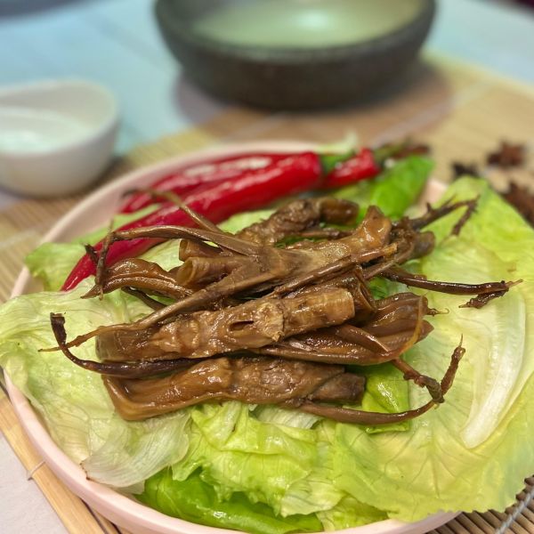 雞哥魯小小｜人氣鴨舌滷味 原味/辣味 中南部隱藏美 食扎實口感 雞哥魯小小,人氣鴨舌滷味, 原味,辣味,鴨舌隱藏美 ,食扎實口感,下酒菜, 冷凍食品, 小菜, 料理包, ,夜市小吃