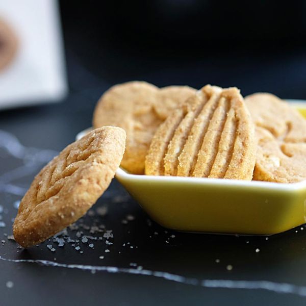 上下游/本土小麥一口杏仁酥/180g 上下游,有機,本土,小麥,一口酥,杏仁酥