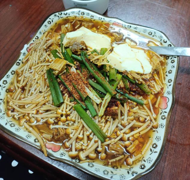 [食譜分享] 賴耶啵 /清蒸金滑菇嫩豆腐 食譜分享,金滑菇,嫩豆腐,萬生