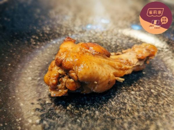 【冷凍】動筷。食/醬燒雞翅/300g(辣味) 動筷,醬燒雞翅,黑羽土雞