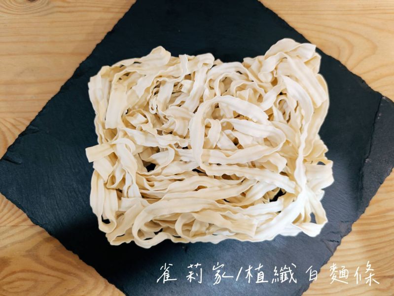 雀莉家/植纖白麵條(無添加鹽)/80g 雀莉家,無添加鹽,麵條,白麵