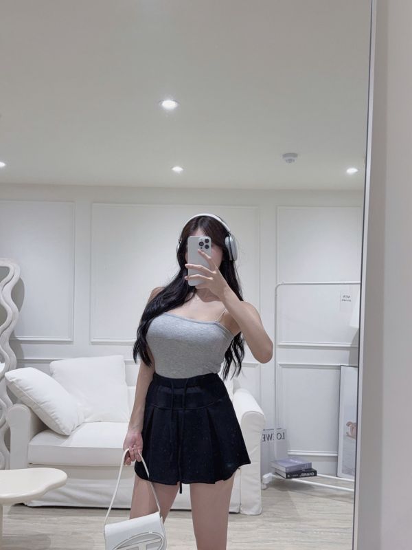 實穿天花板·細肩平口Bra top 