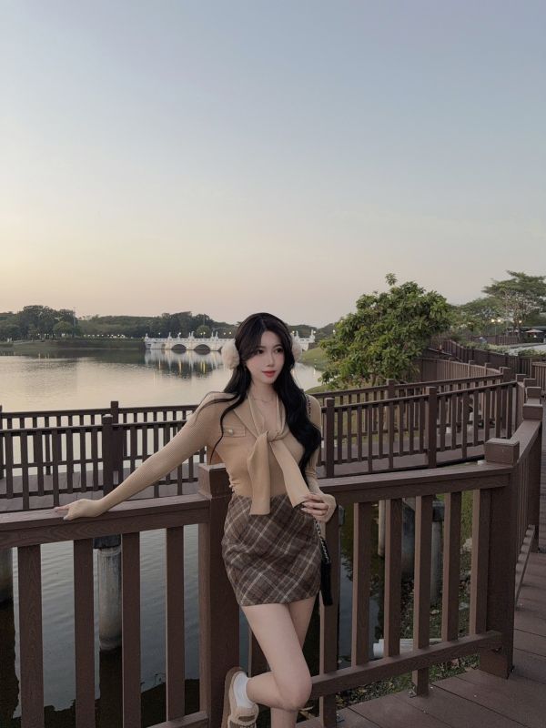 韓國女高·格紋A字裙 