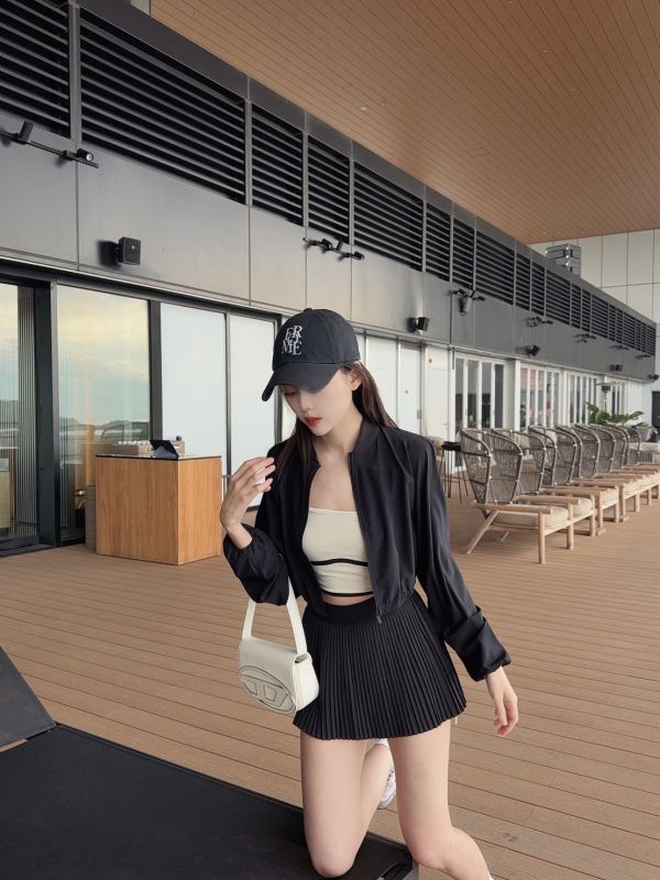 Cleanfit·抗UV零著感紙片外套 