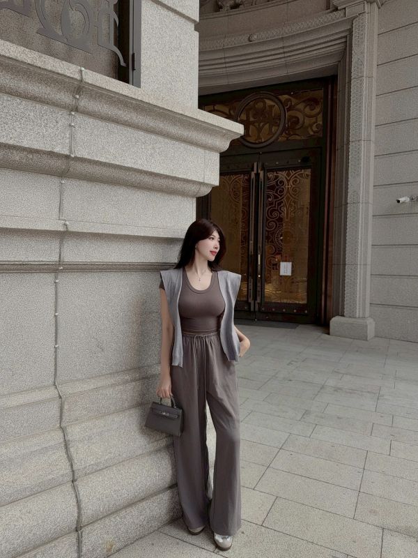 慵懶系美女·棉麻寬褲 