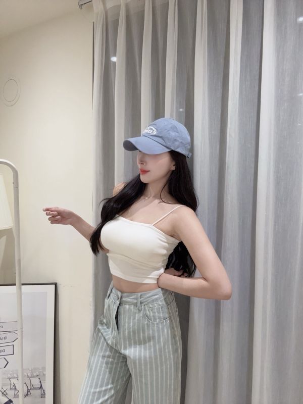 實穿天花板·細肩平口Bra top 