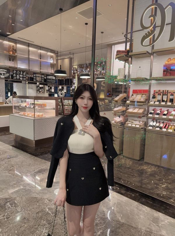 白富美小女兒·愛心小香兩件套 