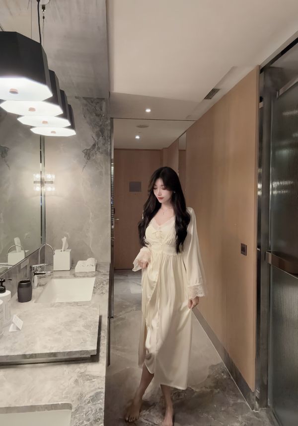財閥大女主·長版睡袍套裝 