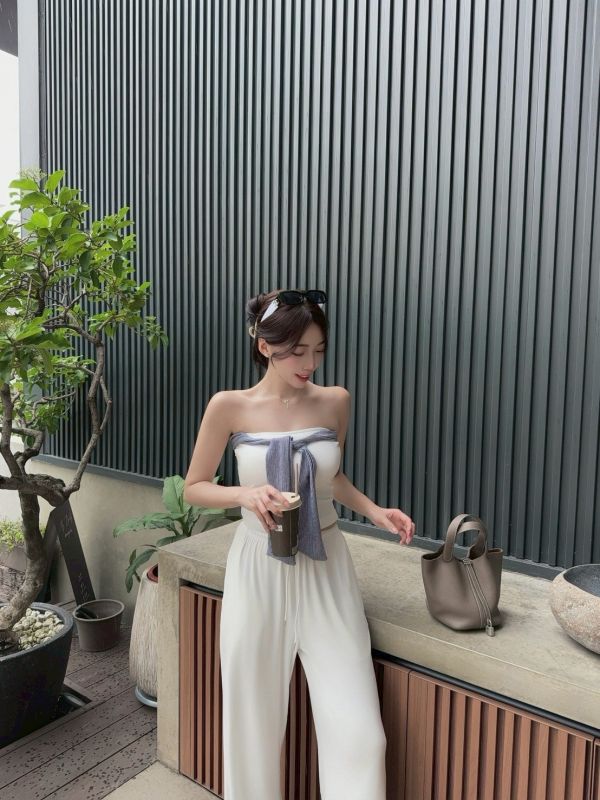清潭洞歐膩·胸前扭結背心 