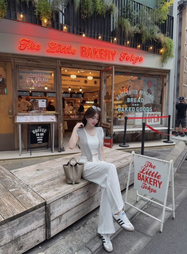 慵懶系美女·棉麻寬褲 
