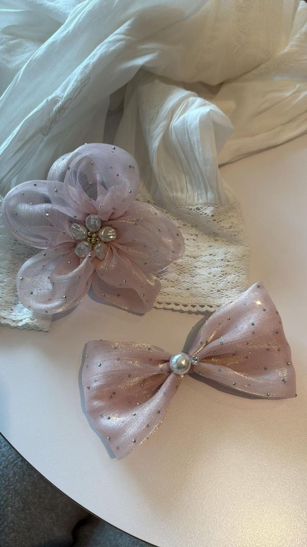 歐根紗點點雙花透紗髮圈5色 歐根紗點點雙花透紗髮圈5色
韓國飾品
韓國耳環
耳環
髮飾
手鍊
戒指
純銀飾品
珍珠耳環
三麗鷗代購
飾品店