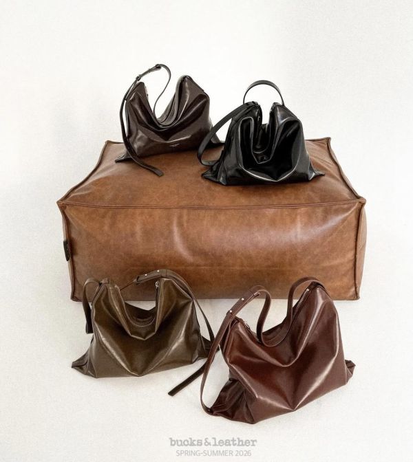 韓國羊皮肩背包包黑色 韓國代購牛皮磁吸枕頭包
bucks&leather
韓國耳環
耳環
髮飾
手鍊
戒指
純銀飾品
珍珠耳環
三麗鷗代購
飾品店