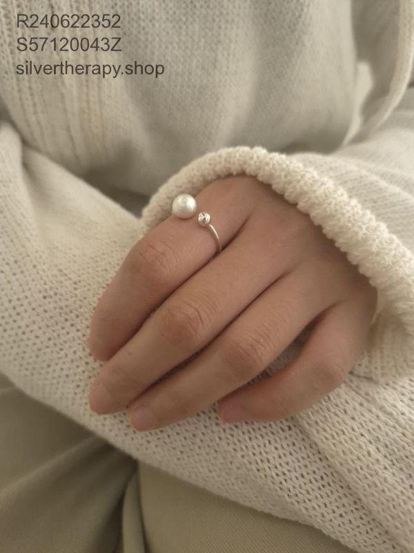 925純銀 銀珠珠開口純銀戒指 925純銀 銀珠珠開口純銀戒指
韓國飾品
韓國耳環
耳環
髮飾
手鍊
戒指
純銀飾品
珍珠耳環
三麗鷗代購
飾品店