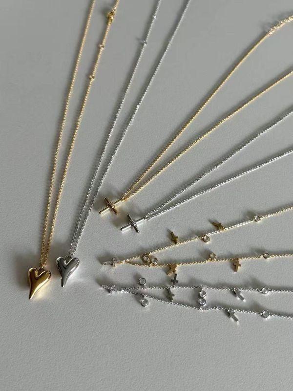 鍍銅24K愛心十字小鑽項鍊2色 鍍銅24K愛心項鍊2色
韓國耳環
耳環
髮飾
手鍊
戒指
純銀飾品
珍珠耳環
三麗鷗代購
飾品店