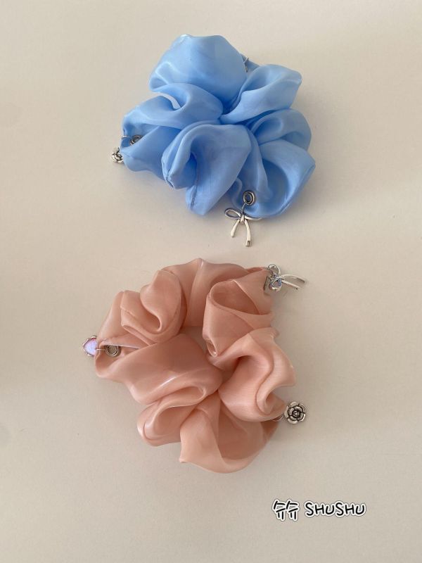 質感紗圈小吊飾裝飾4色 質感紗圈小吊飾裝飾
韓國飾品
韓國耳環
耳環
髮飾
手鍊
戒指
純銀飾品
珍珠耳環
三麗鷗代購
飾品店