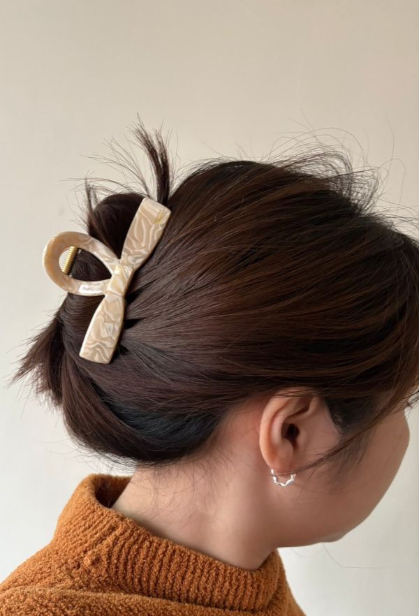 CREATION FRANCE 蝴蝶結抓夾3色 CREATION FRANCE 蝴蝶結抓夾3色
韓國飾品
韓國耳環
耳環
髮飾
大腸圈
腸圈
手鍊
戒指
純銀飾品
珍珠耳環
三麗鷗代購
飾品店