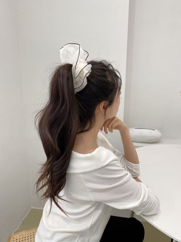 法式滾邊白紗髮圈 法式滾邊白紗髮圈
韓國飾品
韓國耳環
耳環
髮飾
手鍊
戒指
純銀飾品
珍珠
三麗鷗代購
飾品店
