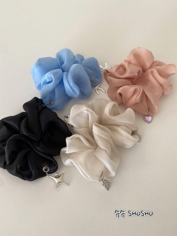 質感紗圈小吊飾裝飾4色 質感紗圈小吊飾裝飾
韓國飾品
韓國耳環
耳環
髮飾
手鍊
戒指
純銀飾品
珍珠耳環
三麗鷗代購
飾品店