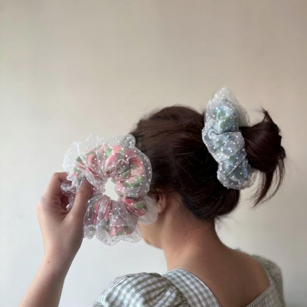 花卉雙層點點紗大腸圈 點點透紗花卉雙層設計大腸圈
蕾絲花瓣滾邊小碎花大腸圈
韓國飾品
韓國耳環
耳環
髮飾
手鍊
戒指
純銀飾品
珍珠耳環
三麗鷗代購
飾品店