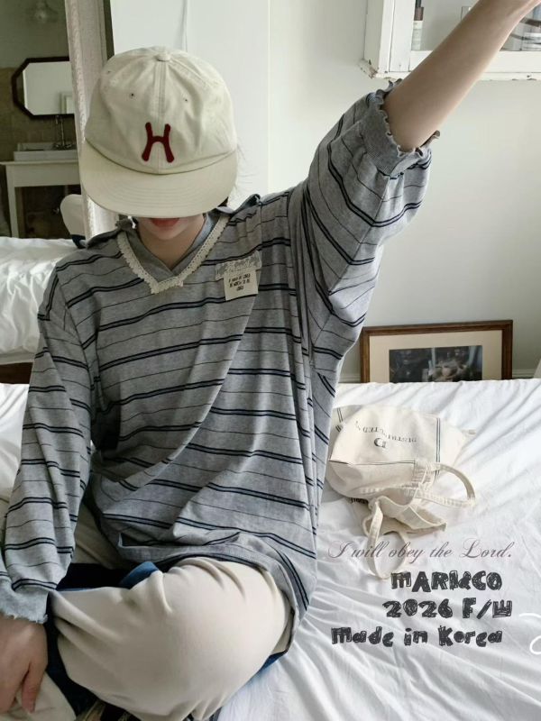 蕾絲V領條紋POLO上衣3色 撞色條紋V領蕾絲POLO上衣3色
東大門
MARI&CO
韓國飾品
韓國耳環
耳環
髮飾
大腸圈
腸圈
手鍊
戒指
純銀飾品
珍珠耳環
三麗鷗代購
飾品店