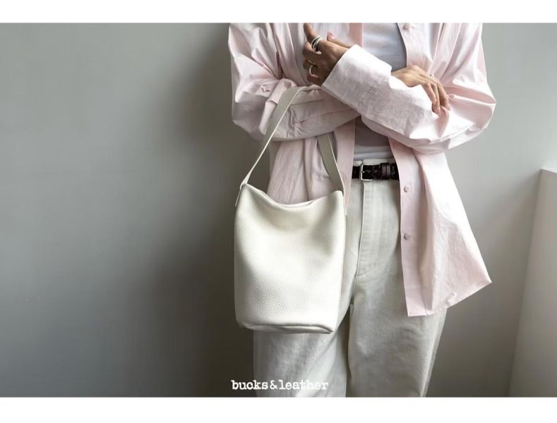 bucks&leather牛皮水桶包包 bucks leather牛皮水桶包包
髮飾
手鍊
戒指
純銀飾品
珍珠耳環
三麗鷗代購
飾品店