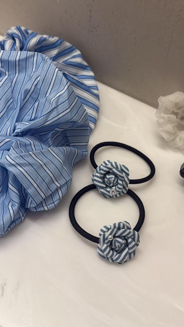 立體條紋山茶花髮圈 立體條紋山茶花髮圈
韓國飾品
韓國耳環
耳環
髮飾
手鍊
戒指
純銀飾品
珍珠耳環
三麗鷗代購
飾品店