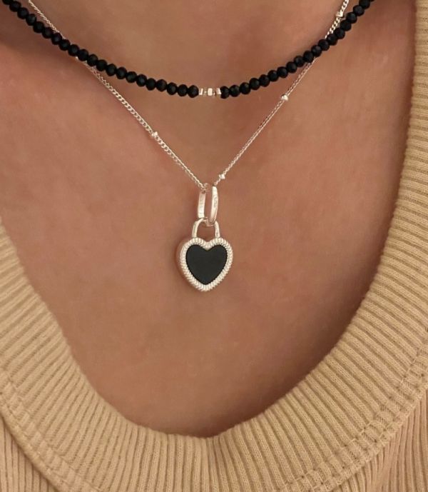 925純銀 小小串珠項鍊 長毛毛聖誕樹ＢＢ髮夾
韓國耳環
耳環
髮飾
手鍊
戒指
純銀飾品
珍珠耳環
三麗鷗代購
飾品店