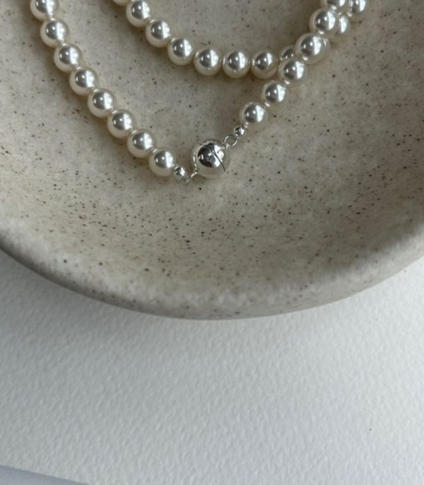 925純銀磁吸珍珠串項鍊 6mm 925純銀 
925純銀 細細小圓珠項鍊
韓國耳環
耳環
髮飾
手鍊
戒指
純銀飾品
珍珠耳環
三麗鷗代購
飾品店