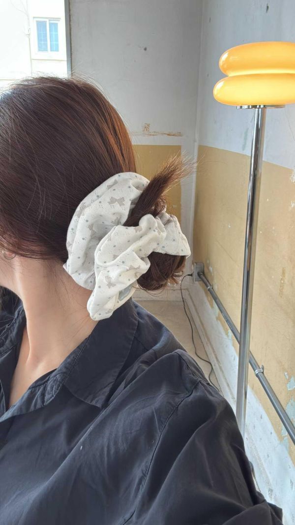 蝴蝶結小愛心吊牌腸圈 蝴蝶結小愛心吊牌腸圈