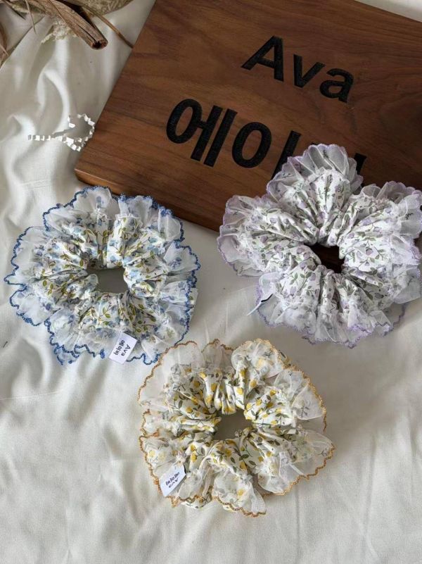 蕾絲花瓣滾邊小碎花大腸圈 小花蕾絲滾邊拼接紗髮圈
花形滾邊蝴蝶結紗大腸圈
蕾絲花瓣滾邊小碎花大腸圈
韓國飾品
韓國耳環
耳環
髮飾
手鍊
戒指
純銀飾品
珍珠耳環
三麗鷗代購
飾品店