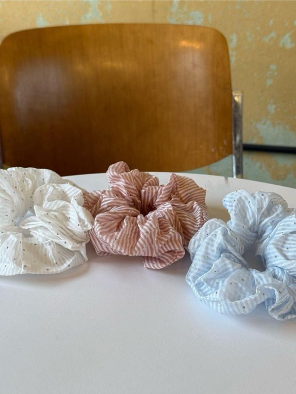 細條紋小銀釘珠大腸圈 細條紋小銀釘珠大腸圈
韓國飾品
韓國耳環
耳環
髮飾
手鍊
戒指
純銀飾品
珍珠耳環
三麗鷗代購
飾品店