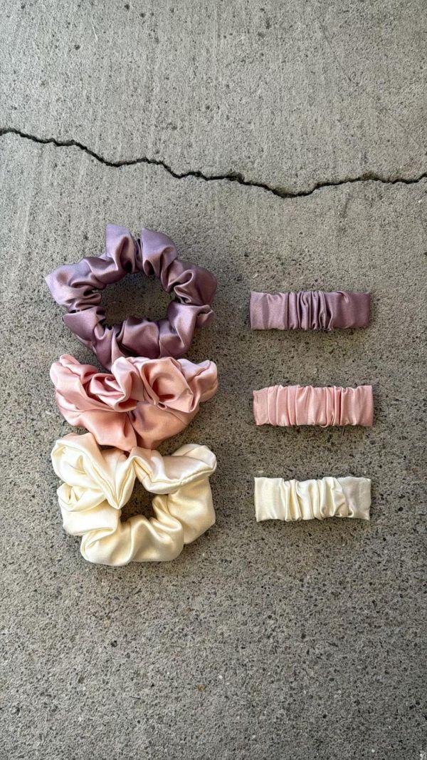 100%絲高質感髮圈8色 100%絲高質感髮圈8色
韓國耳環
耳環
髮飾
手鍊
戒指
純銀飾品
珍珠耳環
三麗鷗代購
飾品店