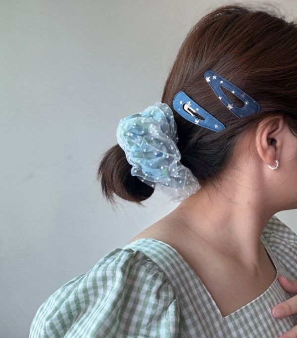 星星牛仔三角簍空ＢＢ髮夾2色 星星牛仔三角簍空ＢＢ髮夾2色
韓國耳環
耳環
髮飾
手鍊
戒指
純銀飾品
珍珠耳環
三麗鷗代購
飾品店