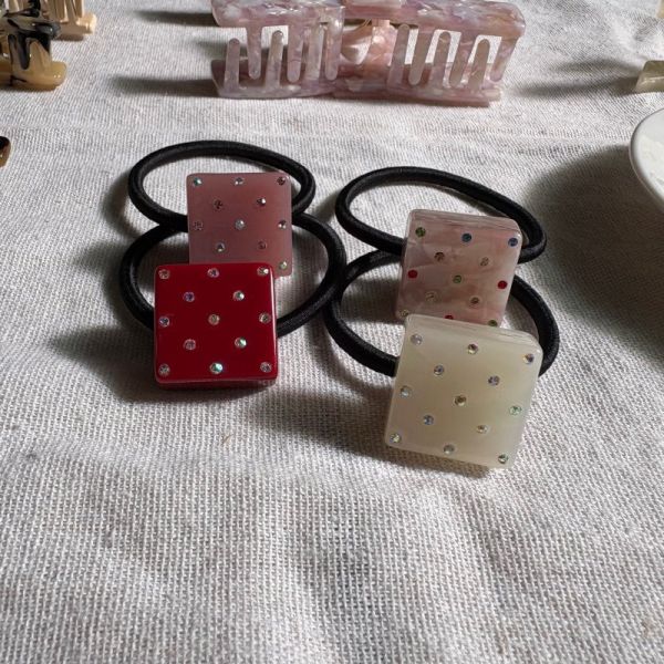 CREATION FRANCE 方塊彩鑽髮圈 CREATION FRANCE 
CREATION FRANCE 方塊彩鑽髮圈