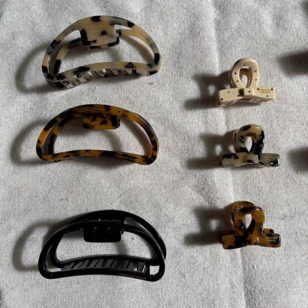 CREATION FRANCE 半圓弧型抓夾3色 CREATION FRANCE 半圓弧型抓夾3色
韓國飾品
韓國耳環
耳環
髮飾
大腸圈
腸圈
手鍊
戒指
純銀飾品
珍珠耳環
三麗鷗代購
飾品店