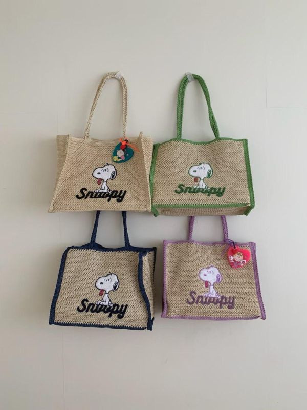 Le-junev新款PEANUTS 史努比草編滾邊包包4色 Le-junev新款PEANUTS 史努比草編滾邊包包4色
韓國飾品
韓國耳環
耳環
髮飾
大腸圈
腸圈
手鍊
戒指
純銀飾品
珍珠耳環
三麗鷗代購
飾品店