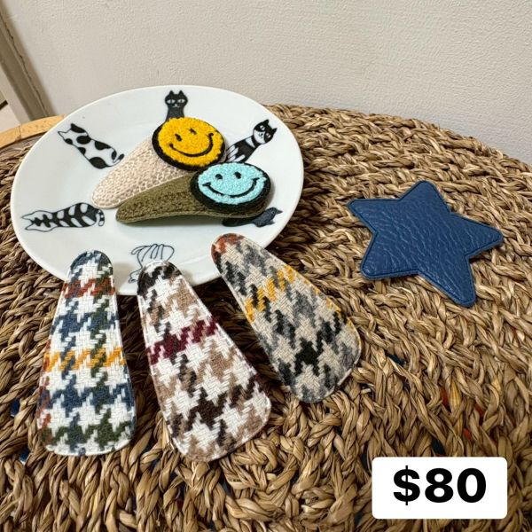 特價款千鳥款ＢＢ夾 格紋簍空
蝴蝶結植絨拼接格紋ＢＢ夾組4色
韓國飾品
韓國耳環
耳環
髮飾
手鍊
戒指
純銀飾品
珍珠耳環
三麗鷗代購
飾品店