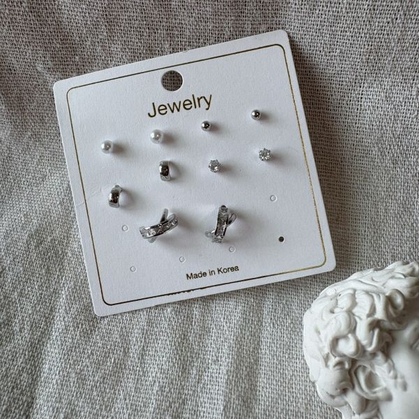 珍珠小鑽多組合耳環 2行星多組合耳環
韓國飾品
韓國耳環
耳環
髮飾
大腸圈
腸圈
手鍊
戒指
純銀飾品
珍珠耳環
三麗鷗代購
飾品店