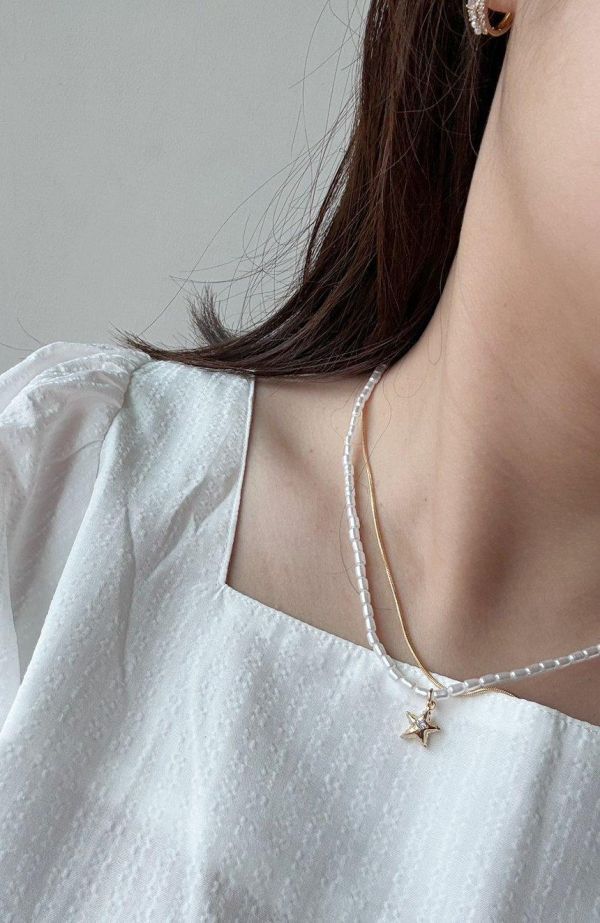 珍珠星星金屬雙層項鍊 珍珠項鍊
珍珠星星金屬雙層項鍊
韓國飾品
韓國飾品
韓國耳環
耳環
髮飾
手鍊
戒指
純銀飾品
珍珠耳環
三麗鷗代購
飾品店