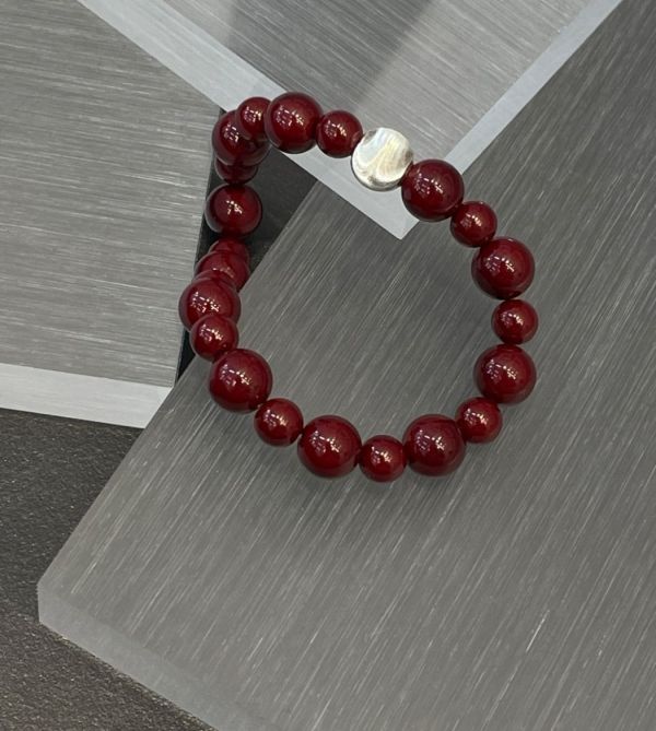 925純銀 大小紅色圓石手鍊 925純銀 大小紅色圓石手鍊
韓國飾品
韓國耳環
耳環
髮飾
手鍊
戒指
純銀飾品
珍珠耳環
三麗鷗代購
飾品店