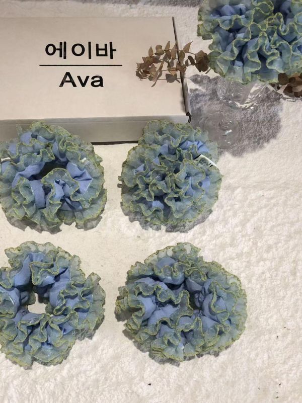 拼接撞色花邊花朵形腸圈 拼接撞色花邊花朵形腸圈
韓國飾品
韓國耳環
耳環
髮飾
手鍊
戒指
純銀飾品
珍珠耳環
三麗鷗代購
飾品店