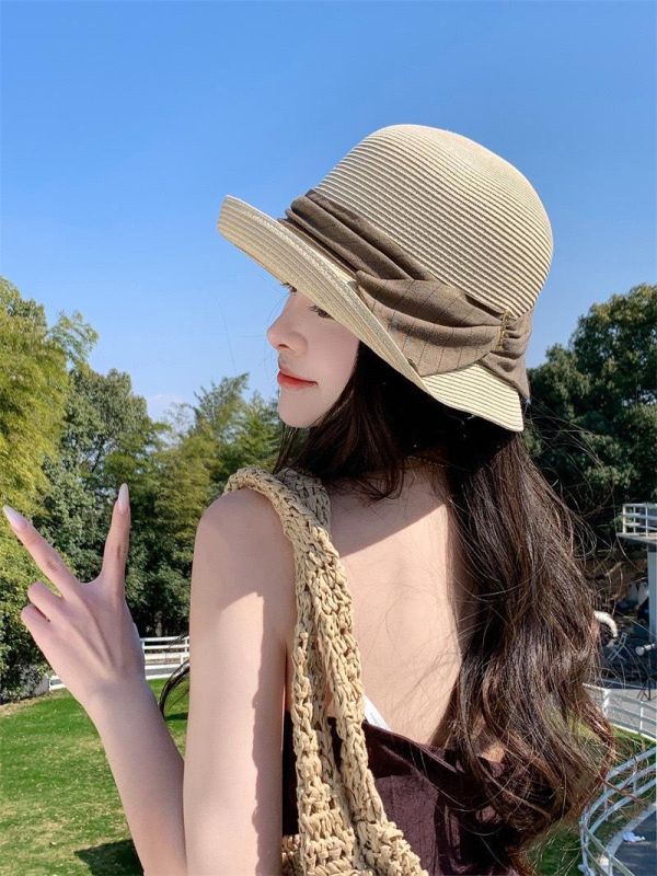 法式蝴蝶結緞帶遮陽草帽 韓國飾品
韓國耳環
耳環
髮飾
大腸圈
腸圈
手鍊
戒指
純銀飾品
珍珠耳環
三麗鷗代購
飾品店
草帽
拉菲草
法式緞帶後凹設計草帽
法式蝴蝶結緞帶遮陽草帽