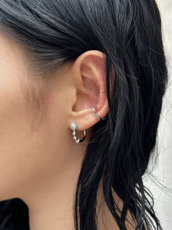 24k銅小圓鑽圈圈耳環 24k銅小圓鑽圈圈耳環
韓國飾品
韓國耳環
耳環
髮飾
大腸圈
腸圈
手鍊
戒指
純銀飾品
珍珠耳環
三麗鷗代購
飾品店