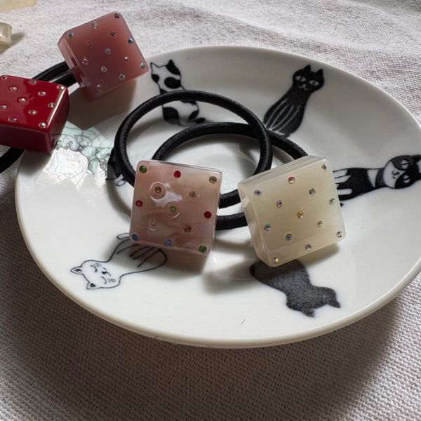 CREATION FRANCE 方塊彩鑽髮圈 CREATION FRANCE 
CREATION FRANCE 方塊彩鑽髮圈