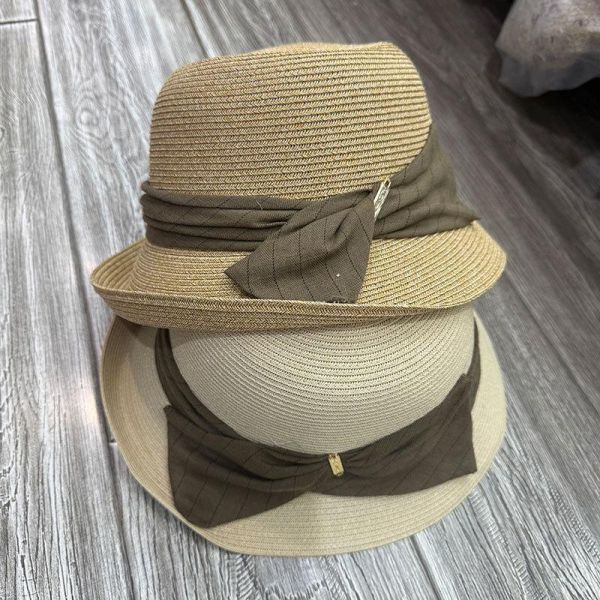 法式蝴蝶結緞帶遮陽草帽 韓國飾品
韓國耳環
耳環
髮飾
大腸圈
腸圈
手鍊
戒指
純銀飾品
珍珠耳環
三麗鷗代購
飾品店
草帽
拉菲草
法式緞帶後凹設計草帽
法式蝴蝶結緞帶遮陽草帽