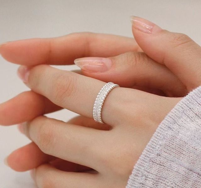 925純銀 小鑽繞圈戒指 貓咪豹紋腳印蝴蝶結耳環
韓國飾品
韓國耳環
耳環
髮飾
手鍊
戒指
純銀飾品
珍珠耳環
三麗鷗代購
飾品店