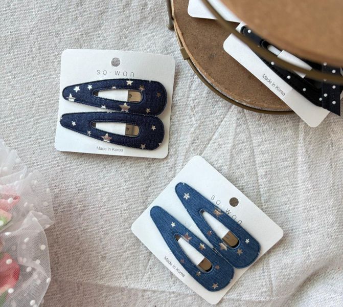 星星牛仔三角簍空ＢＢ髮夾2色 星星牛仔三角簍空ＢＢ髮夾2色
韓國耳環
耳環
髮飾
手鍊
戒指
純銀飾品
珍珠耳環
三麗鷗代購
飾品店