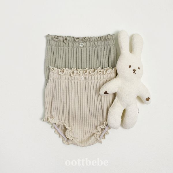 oottbebe | 正韓木耳邊上衣短褲組baby oottbebe 
oottbebe | 正韓熊熊運動風包屁衣baby
韓國童裝
男童
恐龍衣服