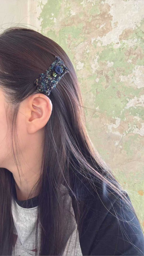 雙色毛尼玫瑰花ＢＢ夾組3色 超大愛心毛毛豹紋髮圈
韓國飾品
韓國耳環
耳環
髮飾
手鍊
戒指
純銀飾品
珍珠耳環
三麗鷗代購
飾品店