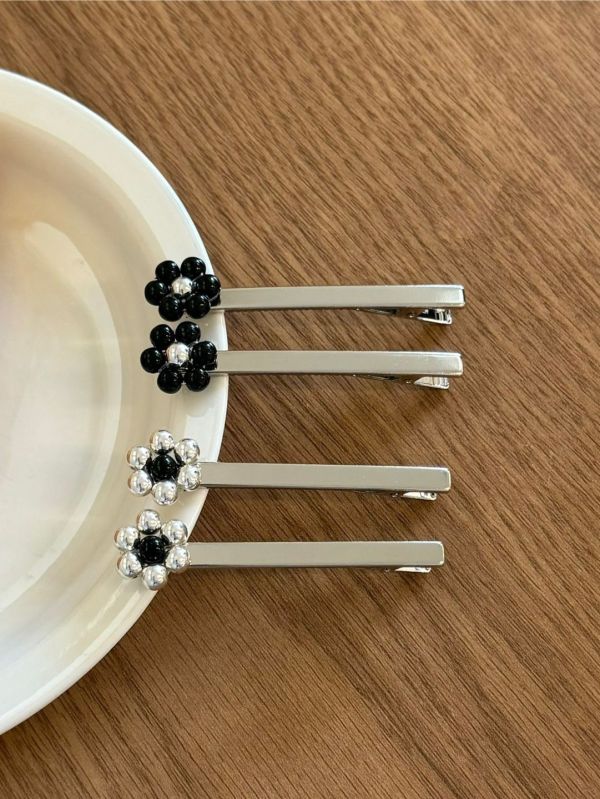 個性金屬小花髮夾二入一組 韓國飾品
韓國耳環
耳環
髮飾
手鍊
戒指
三麗鷗代購
飾品店
韓國
個性金屬小花髮夾